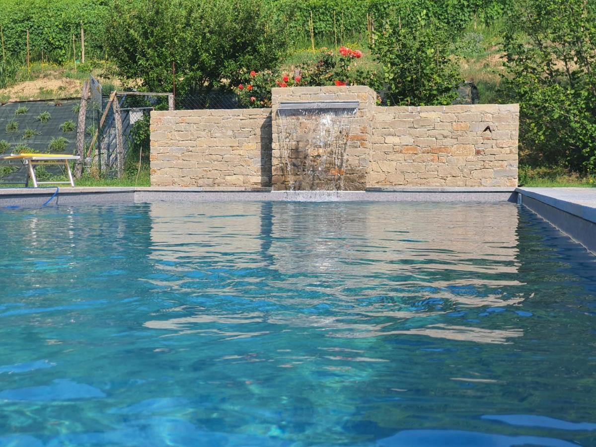 Agriturismo Cascina L'Arche Santo Stefano Belbo Exterior foto