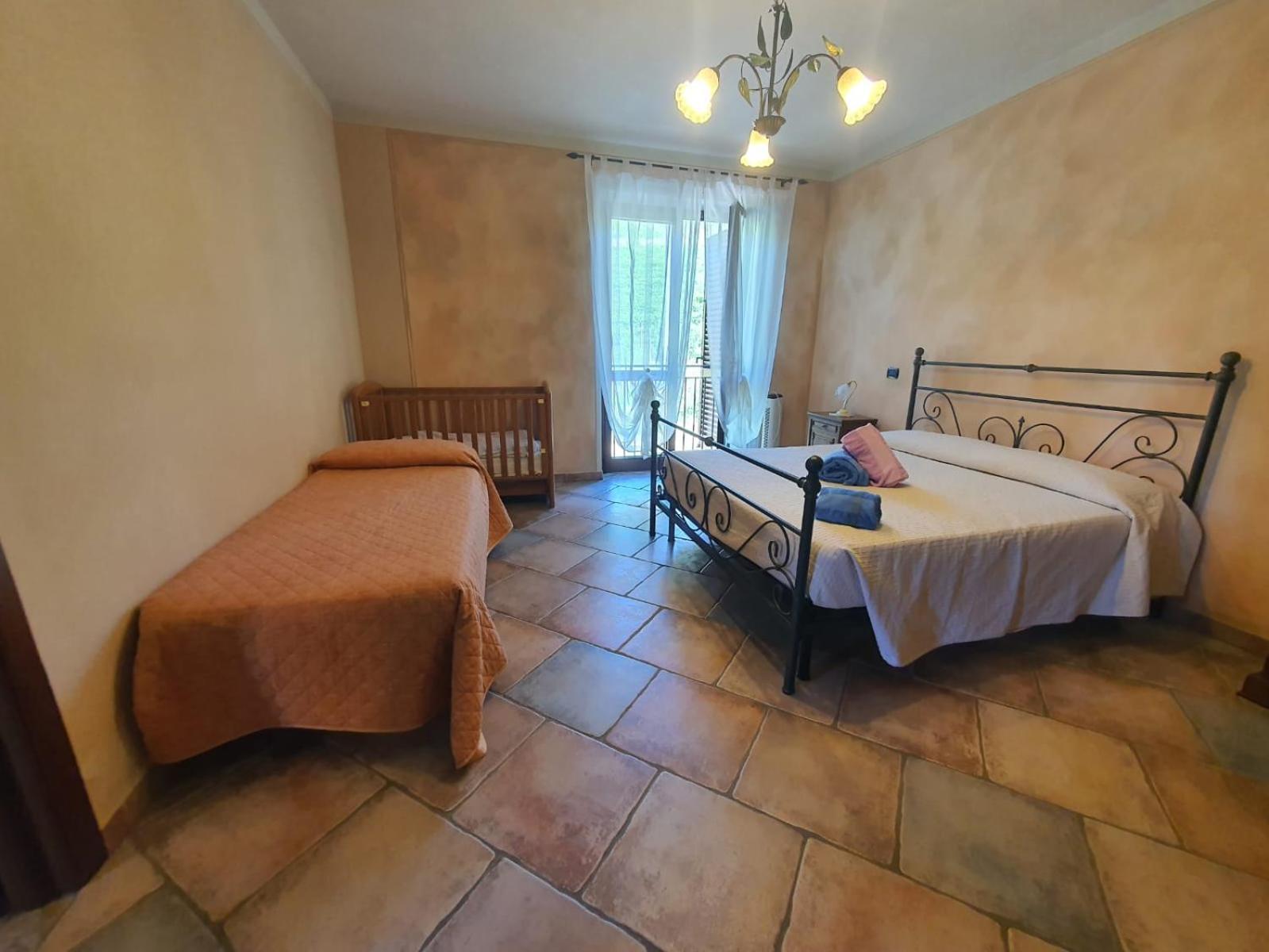 Agriturismo Cascina L'Arche Santo Stefano Belbo Exterior foto